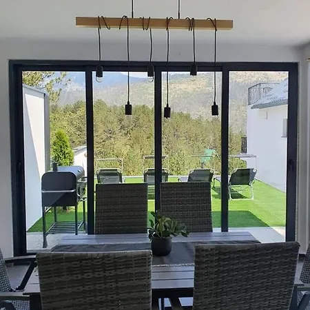 House0501 بيت للعطل موستار