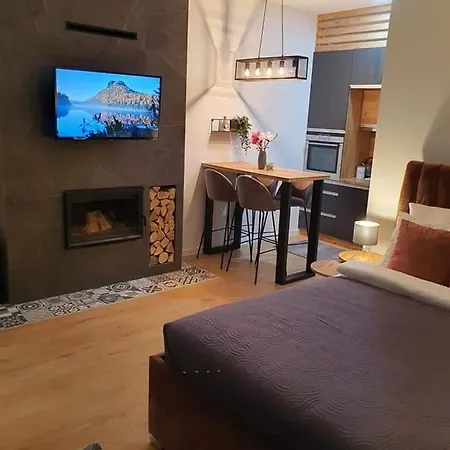 House0501 * موستار