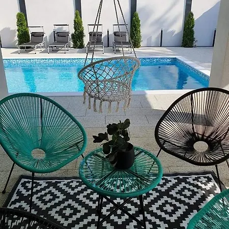 House0501 موستار